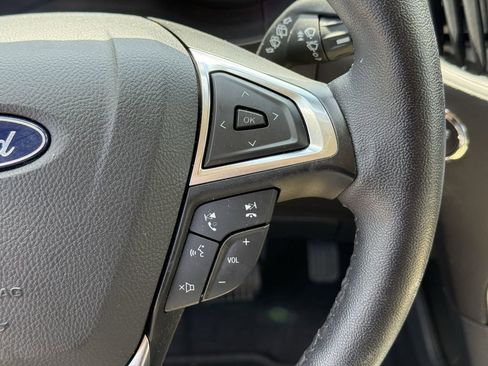 Used 2024 Ford Edge SEL w/ Convenience Package image 19