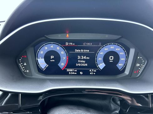 Used 2020 Audi Q3 2.0T Premium Plus w/ Premium Plus Package AWD/4WD image 14
