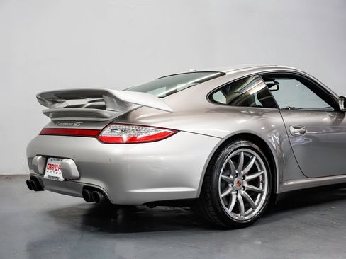Used 2012 Porsche 911 Carrera 4S AWD/4WD image 32