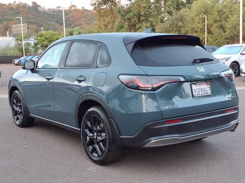 Certified 2023 Honda HR-V Sport image 7