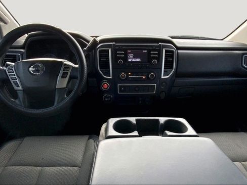 Used 2018 Nissan Titan S w/ S Utility Package image 7