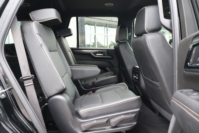 Used 2025 GMC Yukon Elevation AWD/4WD image 25