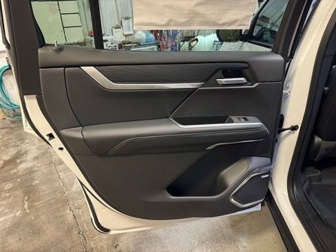 New 2026 GMC Acadia Elevation w/ Black Edition image 21