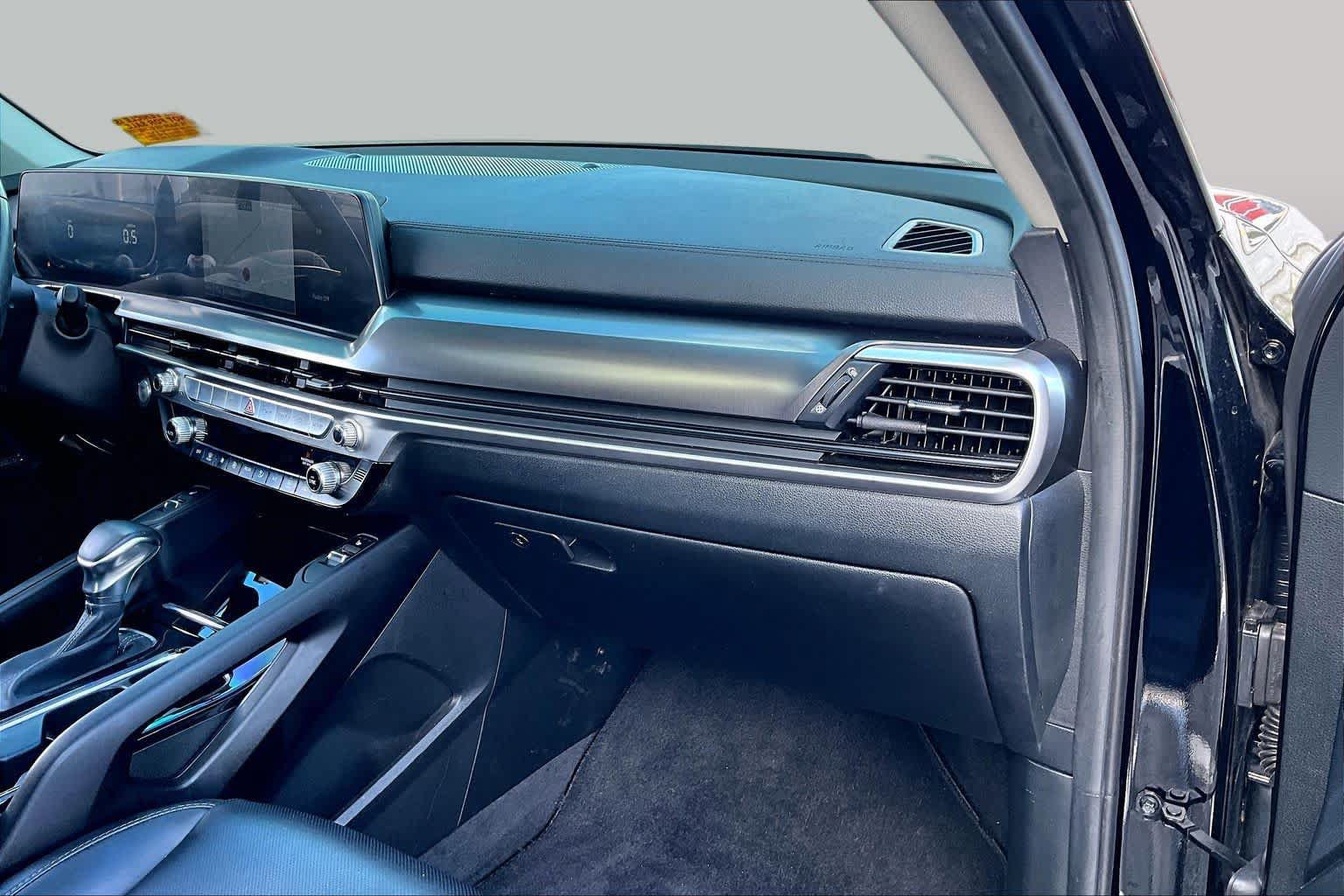 Used 2024 Kia Telluride S w/ S Sunroof Package FWD image 19
