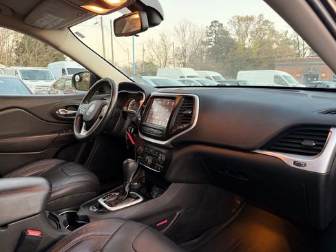 Used 2014 Jeep Cherokee Trailhawk w/ Leather Interior Group image 20