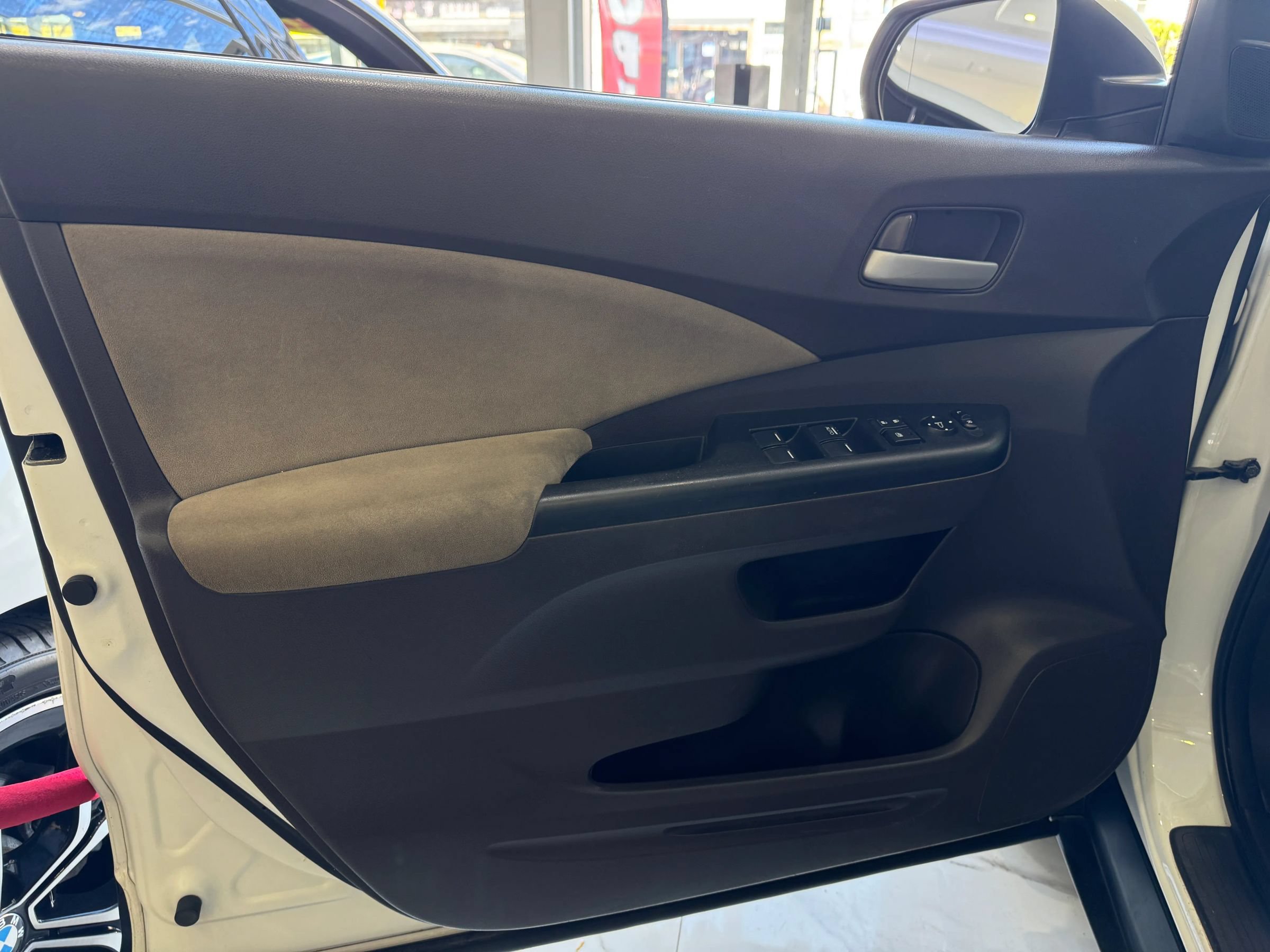 Used 2014 Honda CR-V EX image 12