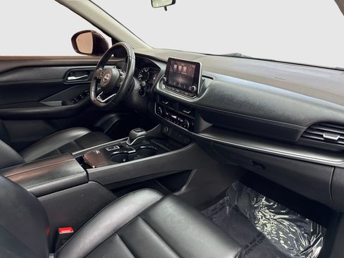 Used 2023 Nissan Rogue SV w/ SV Premium B Package FWD image 42