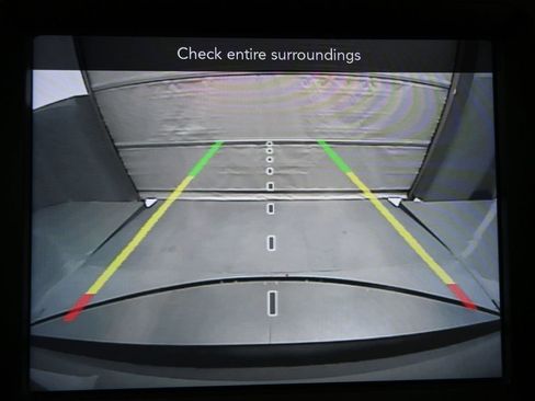 Used 2022 Jeep Cherokee Trailhawk image 12