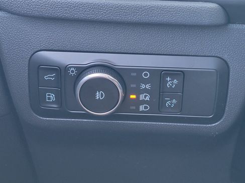 New 2024 Ford Escape SE w/ PHEV Premium Package FWD image 23