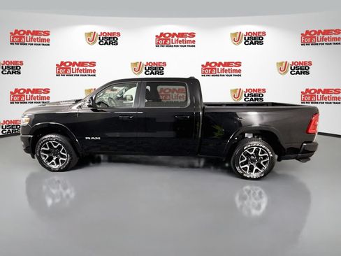 Used 2025 RAM 1500 Laramie w/ Sport Appearance Package AWD/4WD image 16