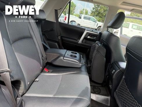Used 2023 Toyota 4Runner Limited AWD/4WD image 40
