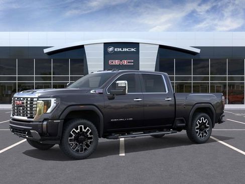 New 2026 GMC Sierra 2500 Denali w/ Denali Reserve Package image 2