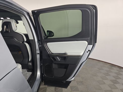 Used 2023 Rivian R1T Adventure AWD/4WD image 19
