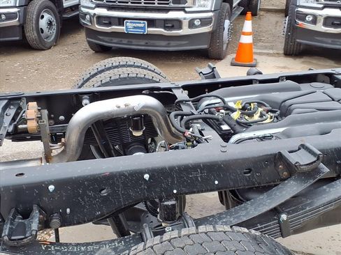 New 2026 Ford F550 2WD Regular Cab Super Duty image 23