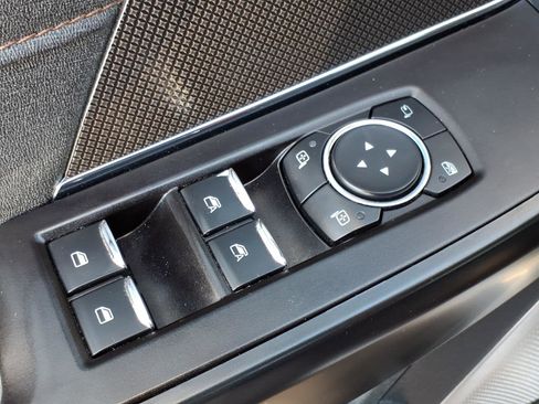 Certified 2022 Ford F150 Raptor w/ Equipment Group 801A High image 12