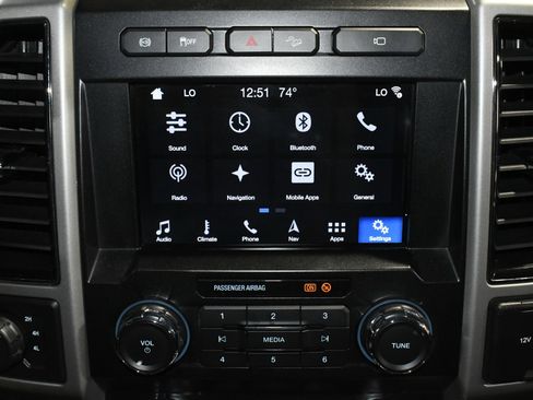 Used 2019 Ford F250 Lariat w/ Lariat Ultimate Package image 33