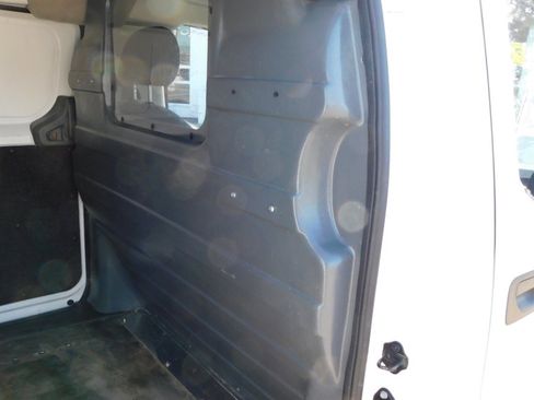 Used 2021 Nissan NV200 SV image 29