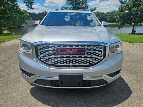 Used 2017 GMC Acadia Denali w/ Technology Package AWD/4WD image 12