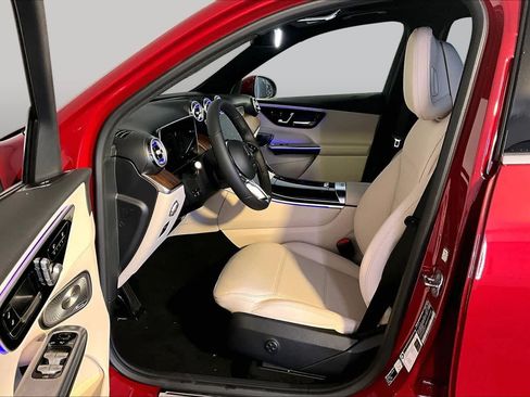 New 2026 Mercedes-Benz GLC 300 4MATIC image 13