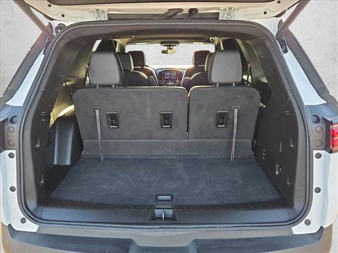 Certified 2023 Chevrolet Traverse LT image 6