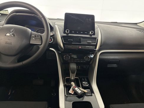 Used 2022 Mitsubishi Eclipse Cross SE image 21