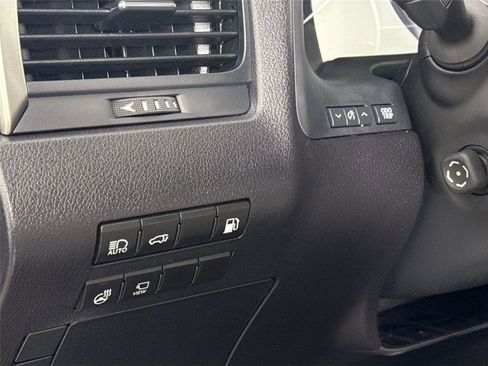 Used 2022 Lexus RX 450h AWD w/ Premium Package image 16