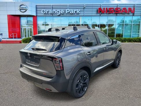 New 2026 Nissan Kicks SR w/ Cold Weather Package AWD/4WD image 2