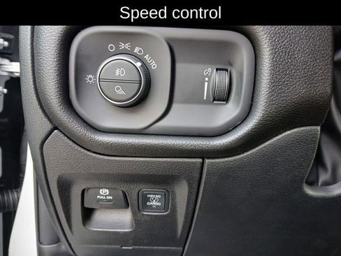 New 2026 RAM 1500 Express image 26