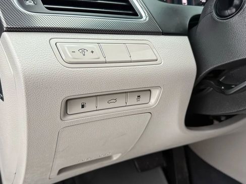 Used 2017 Hyundai Sonata Sport w/ Value Edition Package 02 image 14