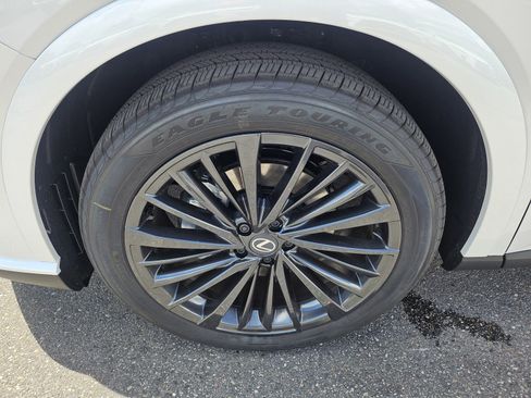 New 2026 Lexus RX 350h AWD/4WD image 17