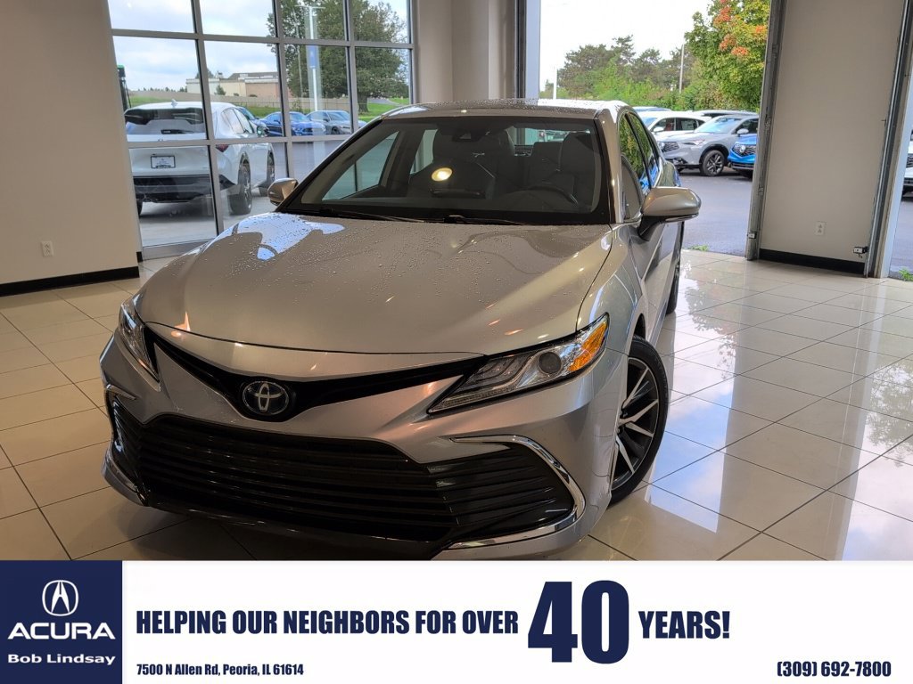 Used 2023 Toyota Camry XLE FWD image 1