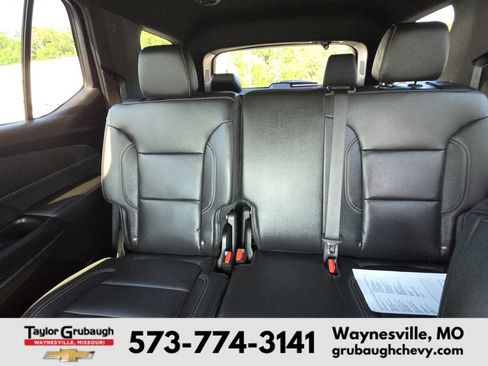 Used 2023 Chevrolet Traverse LT AWD/4WD image 25