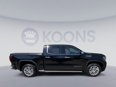 Used 2022 GMC Sierra 1500 Denali w/ Technology Package AWD/4WD image 8