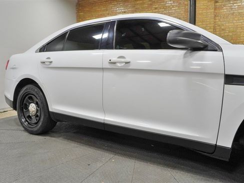 Used 2013 Ford Taurus Police Interceptor AWD w/ Police Interior Upgrade Pkg image 9