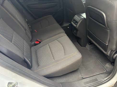 Used 2019 GMC Terrain SLE FWD image 30