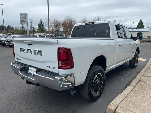 New 2026 RAM 3500 Laramie AWD/4WD image 16