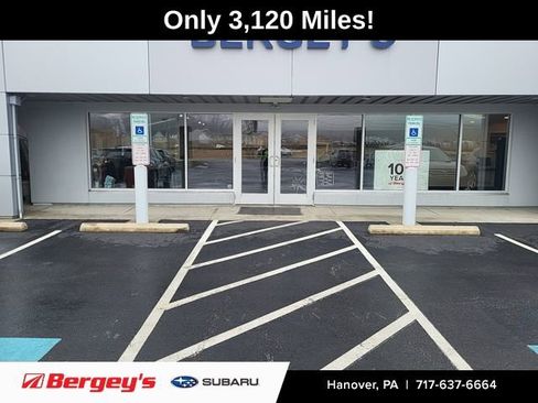 Used 2025 Subaru Crosstrek 2.5i Sport image 1