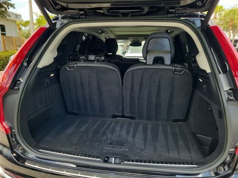 Used 2023 Volvo XC90 B6 Plus w/ Protection Package Premier AWD/4WD image 11