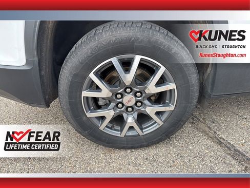 Used 2023 GMC Acadia SLT image 14