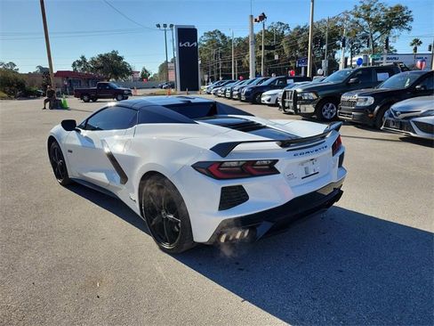 Used 2023 Chevrolet Corvette Stingray Premium Conv w/ Z51 Performance Package image 3