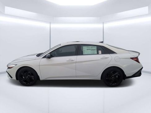 New 2026 Hyundai Elantra SEL Sport image 6