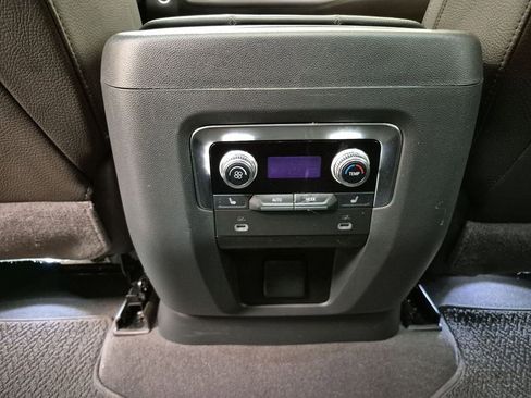 Certified 2022 GMC Yukon XL Denali w/ Denali Premium Package image 22