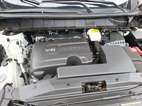 Used 2023 Nissan Pathfinder SL w/ Black Appearance Package image 29