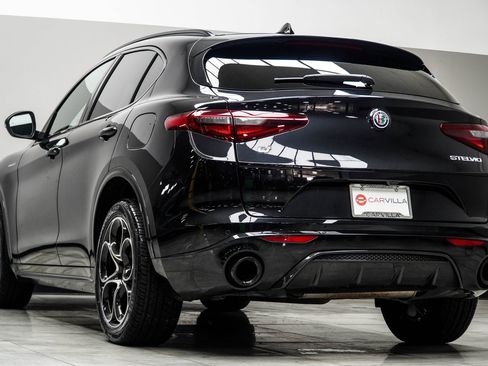 Used 2023 Alfa Romeo Stelvio Veloce AWD/4WD image 11