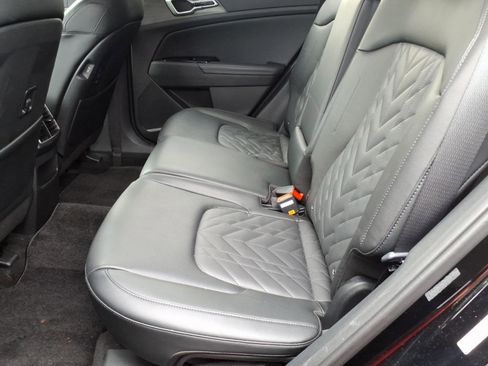 Used 2024 Kia Sportage X-Line image 6