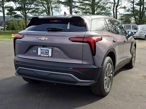 New 2026 Chevrolet Blazer EV LT FWD image 2