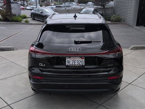 Used 2024 Audi Q4 e-tron Prestige w/ Black Optic Package image 6