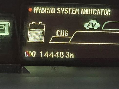 Used 2012 Toyota Prius Two image 34