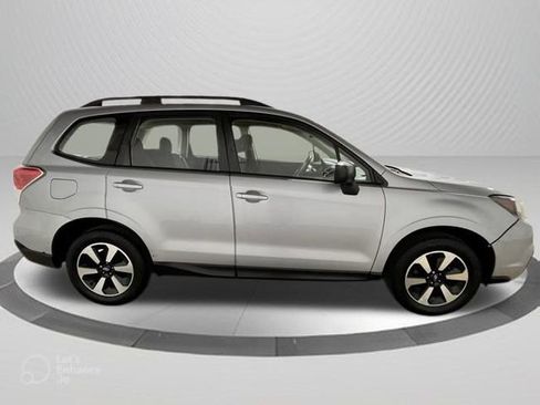 Used 2018 Subaru Forester 2.5i w/ Popular Package #2A AWD/4WD image 9