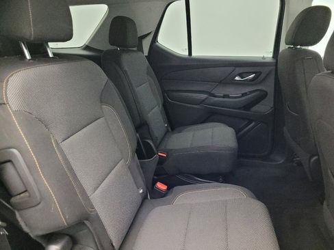 Used 2019 Chevrolet Traverse LT FWD image 19